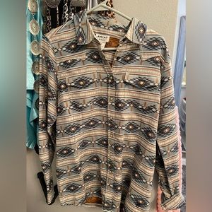 NEW ARIAT button up shirt